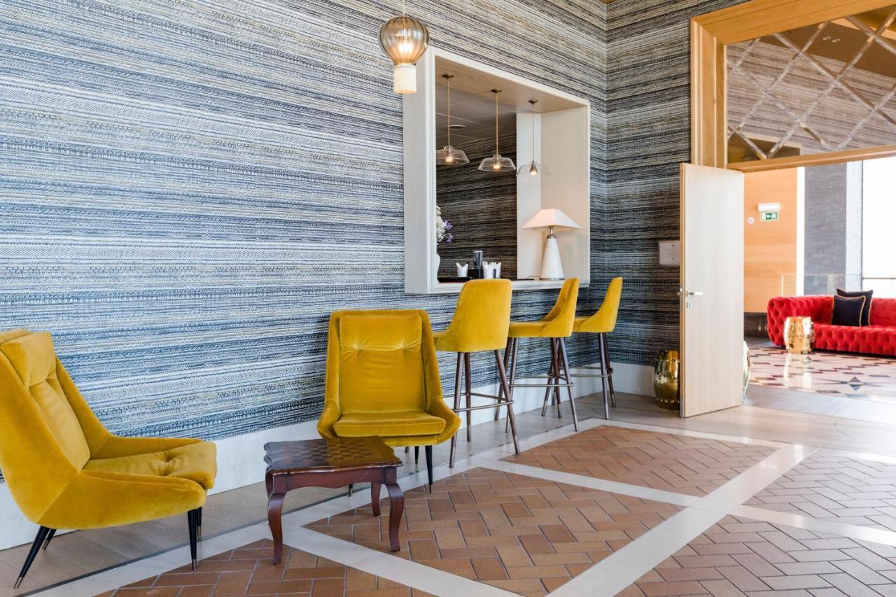 Royal Obidos Scenic Resort Praia del Rei Bagian luar foto The interior of the hotel